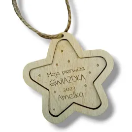 bombka-gwiazdka-z-imieniem-pierwsze-swieta-gwiazdka-drewniana-3d-eko-rp534