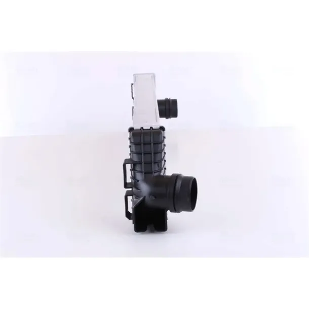 intercoller-nv400-movano-b-master-iii-dci-2-3-z-e-numer-katalogowy-oryginalu-nissan-144960015r-nissan-2141000q0d-nissan-4420575-nissan-7485120579-nissan-93168279-opel-144960015r-opel-4420575-opel-7485120579-opel-93168279-renault-144960015r-renault-4420575-renault-7485120579-renault-93168279-vauxhall-144960015r-vauxhall-4420575-vauxhall-7485120579-vauxhall-93168279