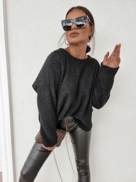 sweter-tampa-czarny-plec-produkt-damski