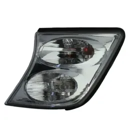 migacz-nissan-patrol-gr-y61-97-02-przod-lewy