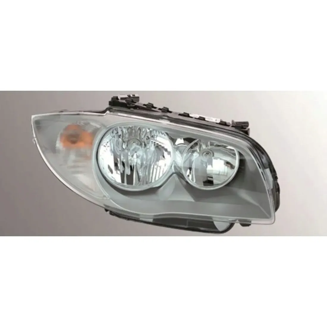 lampa-1-e81-e82-e87-e88-09-04-10-13-reflektor-lewy