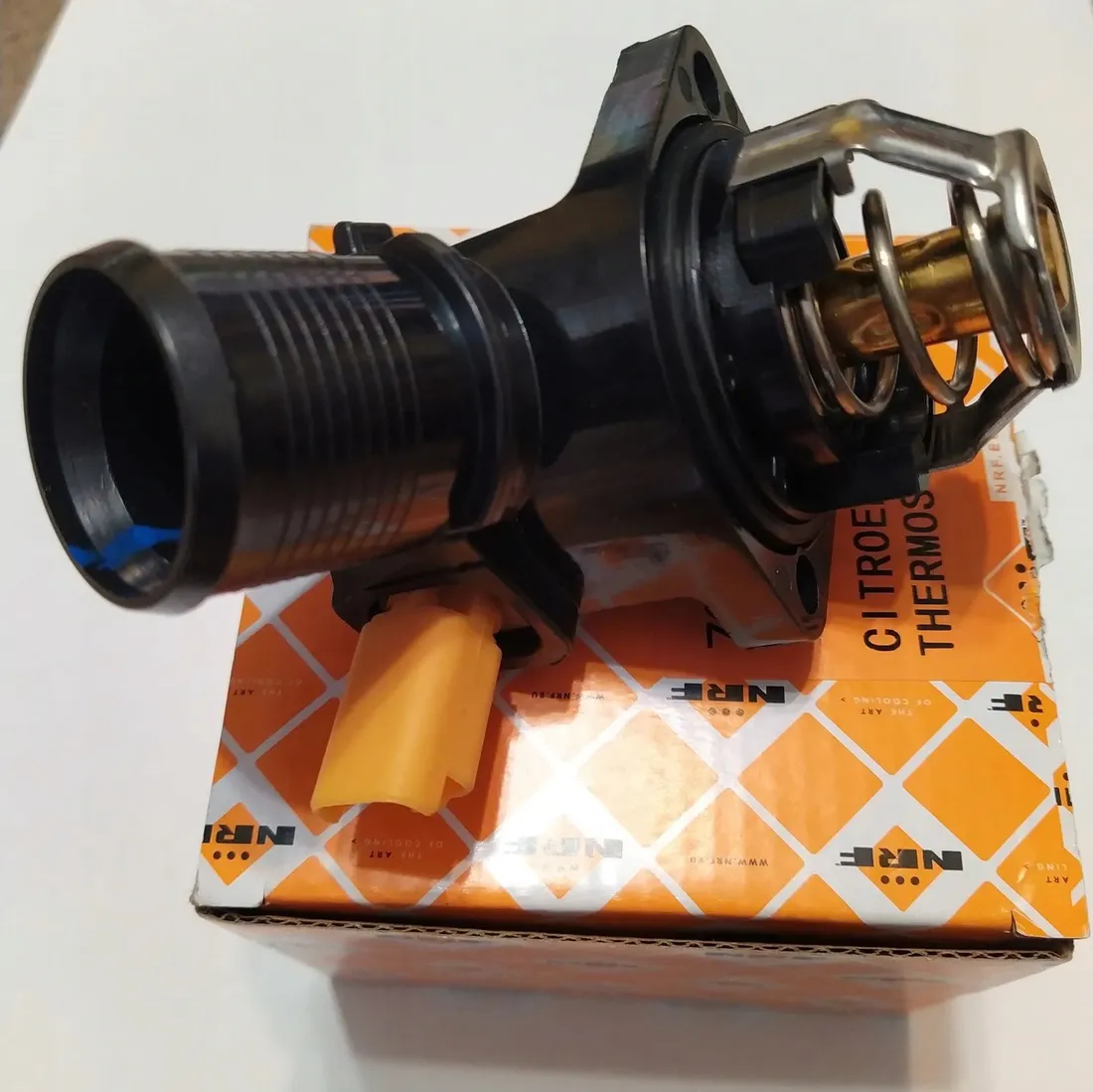 termostat-nrf-725015