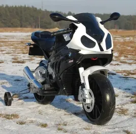wielki-motor-na-akumulator-scigacz-bmw-s1000rr-12v