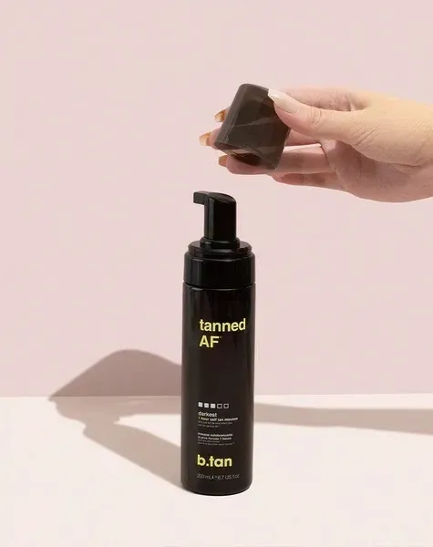 b-tan-tanned-af-pianka-samoopalajaca-200ml-produkt-nie-zawiera-parabenow