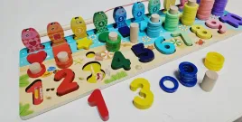 montessori-puzzle-rybki-cyfry-klocki-ukladanka