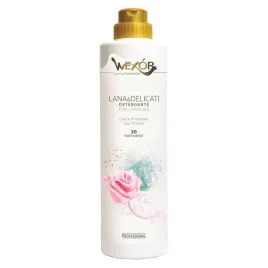 wexor-plyn-do-prania-delikatnych-ubran-odzywia-nawilza-i-chroni-750-ml