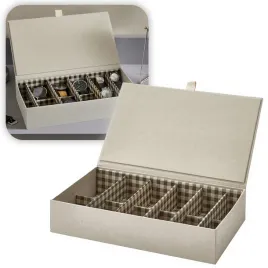 eleganckie-pudelko-z-przegrodkami-bezowe-w-kratke-miekkie