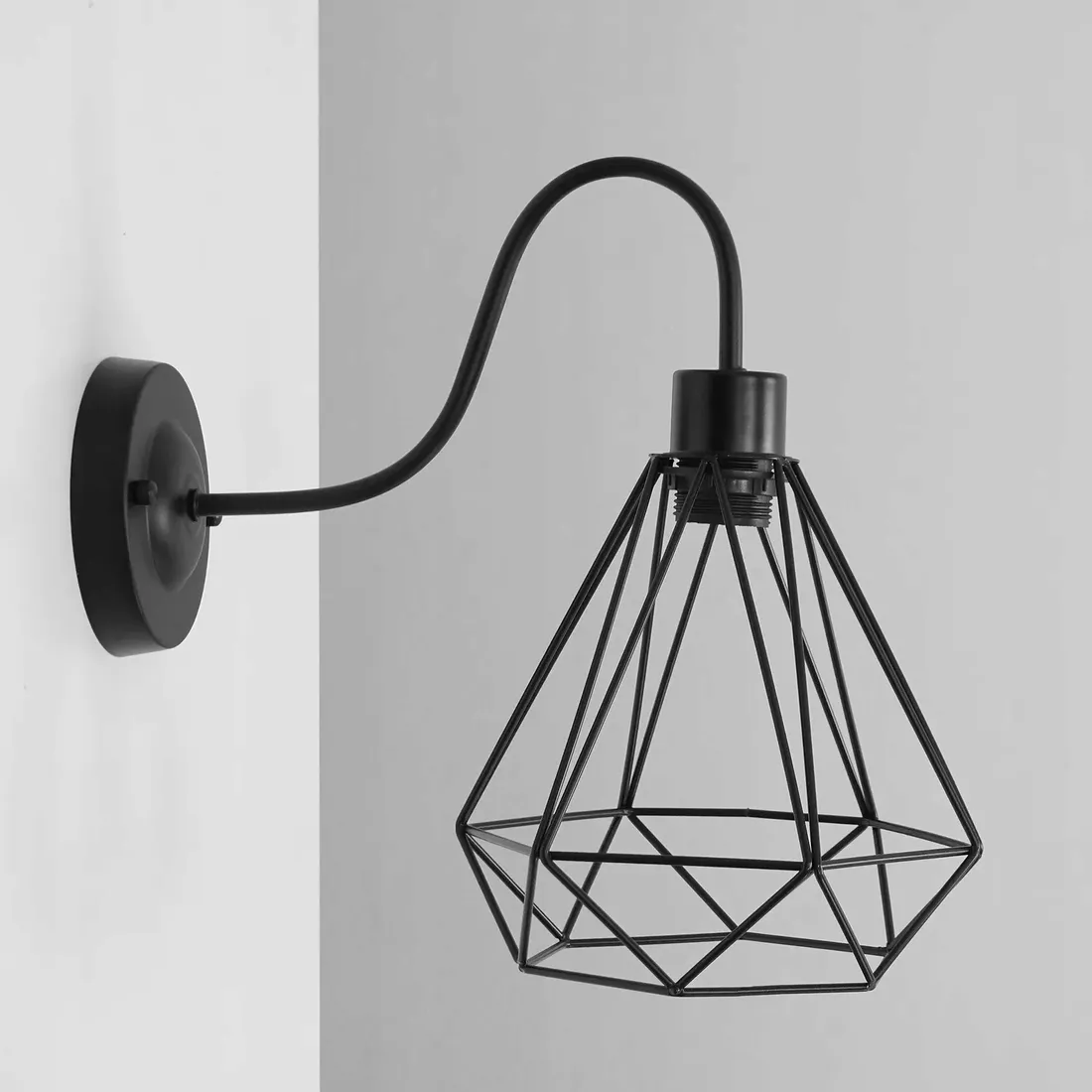 kinkiet-scienny-loft-alambra-corto-e27-czarna-edo