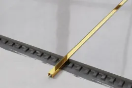 listwa-dekoracyjna-u-zloty-polysk-1cm-x-270cm