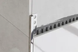 srebrna-listwa-narozna-q-105-mm-x-270-cm