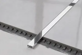 listwa-dekoracyjna-rektyfikowana-u-srebrny-polysk-2cm-x-270cm