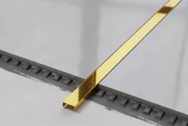 profil-metalowy-rektyfikowany-u-zloty-2cm-x-270cm