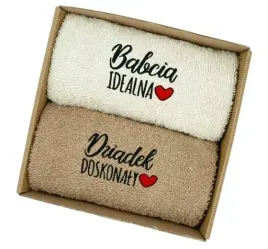 prezent-dla-babci-i-dziadka-dzien-babci-zestaw-recznikow-dla-dziadkow