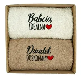 prezent-dla-babci-i-dziadka-dzien-babci-zestaw-recznikow-dla-dziadkow