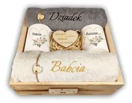 prezent-na-dzien-dla-babci-dziadka-kubek-skrzynka