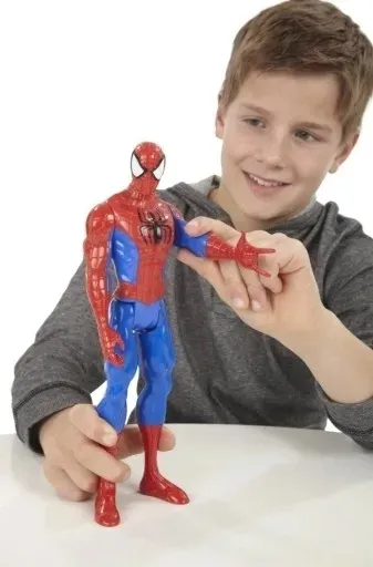 hasbro-spiderman-ruchoma-figurka-30cm-b9760-marvel-marka-hasbro
