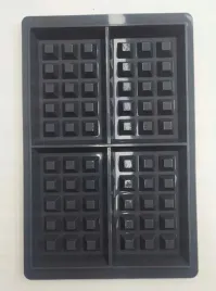 silikonowa-forma-do-pieczenia-gofrow-na-4-gofry