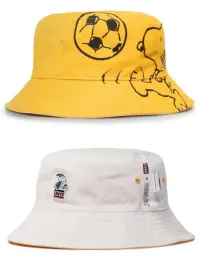 dwustronny-kapelusz-levi-s-x-peanuts-snoopy-m