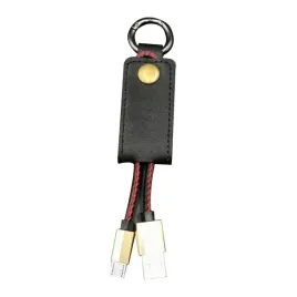 wielofunkcyjna-ladowarka-kabel-usb-breloczek-skora