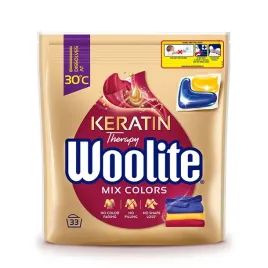 kapsulki-piorace-woolite-z-keratyna-do-kolorow-pranie-33-sztuki-kapsulek