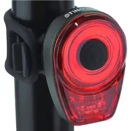 lampka-rowerowa-tylna-au95-60lm-lampa-tyl-led