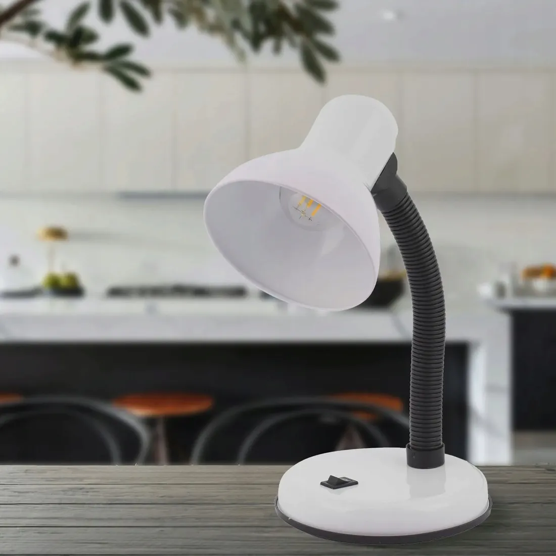 lampa-biurkowa-led-biala-regulowana-szkolna-do-czytania-e27