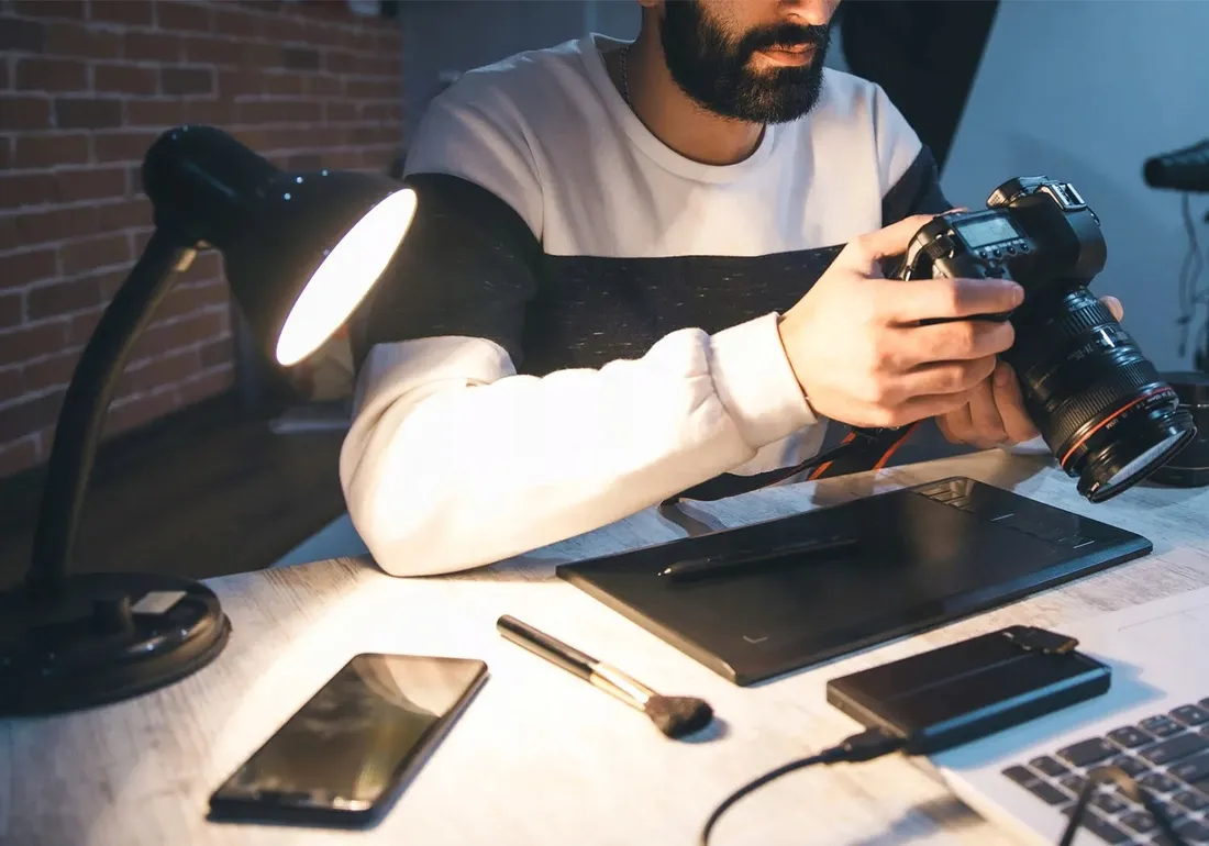 lampka-biurkowa-led-czarna-regulowana-szkolna-dziecieca-do-czytania-e27