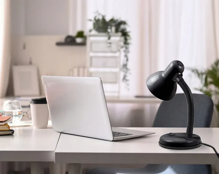 lampka-biurkowa-led-czarna-regulowana-szkolna-dziecieca-do-czytania-e27-glebokosc-produktu-14-cm