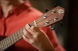 ortega-ru5mm-ukulele-koncertowe-wykonczenie-satynowe