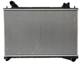 chlodnica-jaguar-xe-xf-15-2-0t-2-0d-gx738005ec-t4n18817-440mm