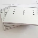 lustro-scienne-przyklejane-4-kwadraty-po-30-cm-typ-lustra-scienne