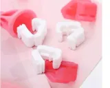 klipsy-zatrzaski-zamkniecia-do-balonow-biale-100-szt-do-zamykania-akcesoria-marka-bez-marki