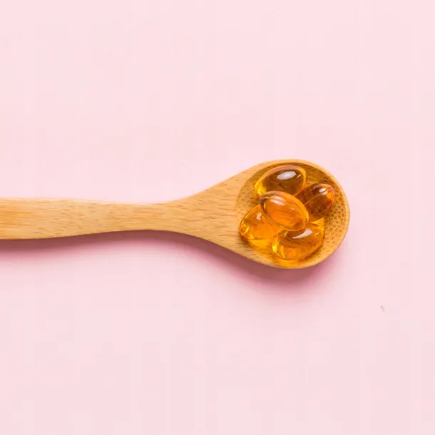 suplement-diety-colfarm-max-tran-a-d-e-60-kapsulek-podstawowy-skladnik-olej-rybi-tran