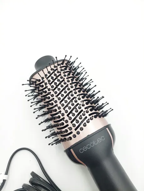 lokowko-suszarka-cecotec-bamba-ceramiccare-unique-marka-cecotec