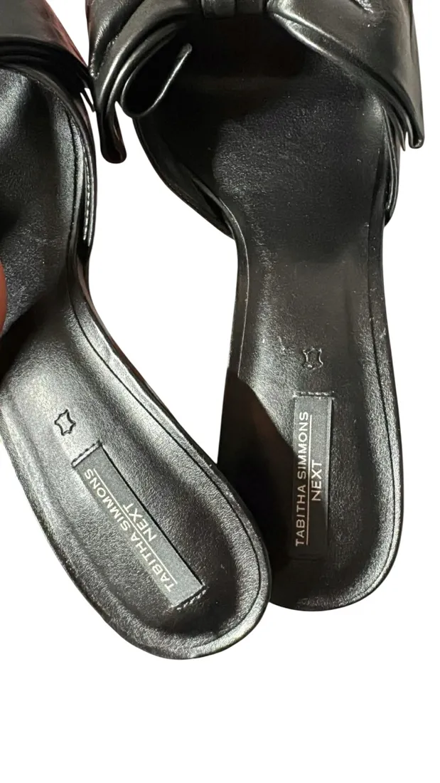 next-joelle-klapki-r38