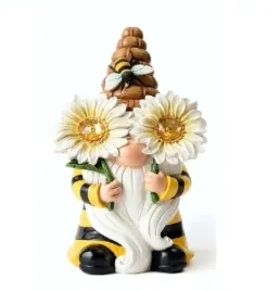 ozdoba-na-ogrod-minaturowy-krasnal-z-kwiatami-swiecacy-na-baterie