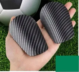 ochraniacze-pilkarskie-mini-nagolenniki-na-piszczele-dla-dzieci-czarne-xs