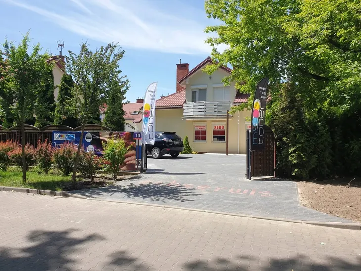 ladowarka-bat-recharge-universal-energizer-stan-nowy-kolor-czarny