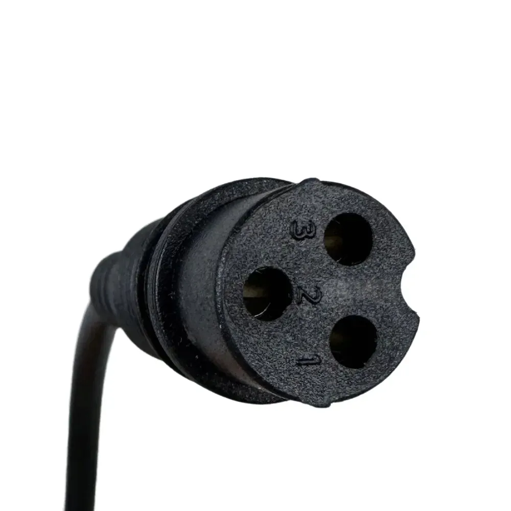 ladowarka-84v-1-5a-wtyk-gx-16-stan-nowy