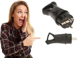 wtyczka-z-uchwytem-gumowa-230v-ip44-hermetyczna