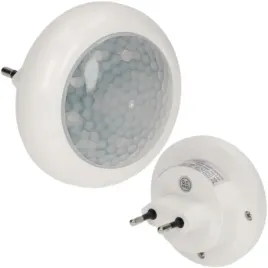 lampka-nocna-led-z-czujnikiem-ruchu-do-gniazdka-zmierzch-ruchu-biala