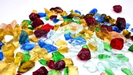 szklo-dekoracyjne-mix-kolor-kamien-grys-szklany-do-wnetrz-2-3cm-10kg