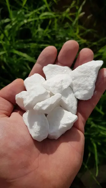 thassos-grys-kamien-snieznobialy-brokat-dekoracyjny-ogrodowy-16-32mm-20kg-kod-producenta-8-16-waga-19-5-kg