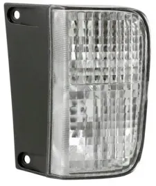 lampa-tyl-cofania-renault-trafic-01-prawa-tyc