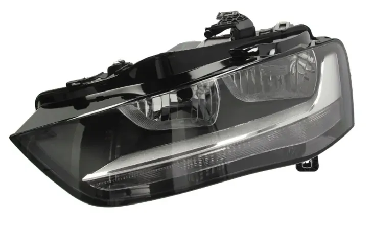REFLEKTOR LAMPA PRZÓD AUDI A4 B8 8K_ 11-16 LEWA