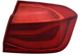 lampa-tyl-zewnetrzna-bmw-3-f30-2015-2019-led-prawa