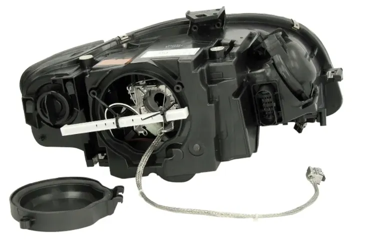 reflektor-clear-przod-audi-a4-b7-04-08-d1s-komplet-wersja-europejska