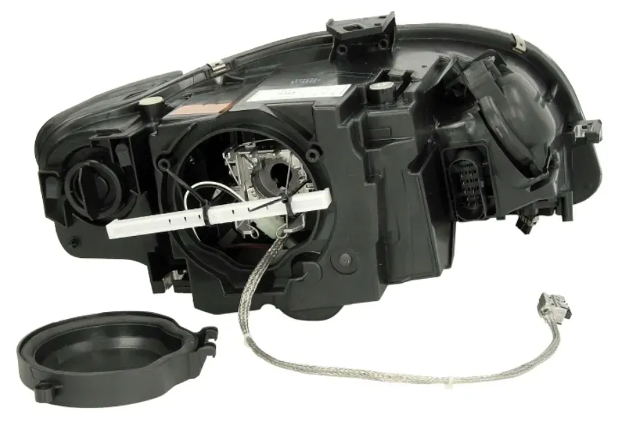 reflektor-clear-przod-audi-a4-b7-04-08-d1s-komplet-stan-nowy