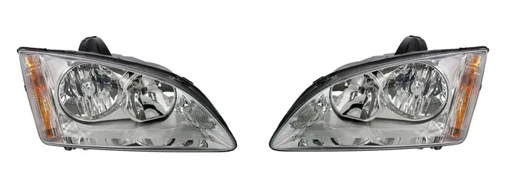 REFLEKTOR LAMPA PRZÓD FORD FOCUS MK2 04-08 KOMPLET