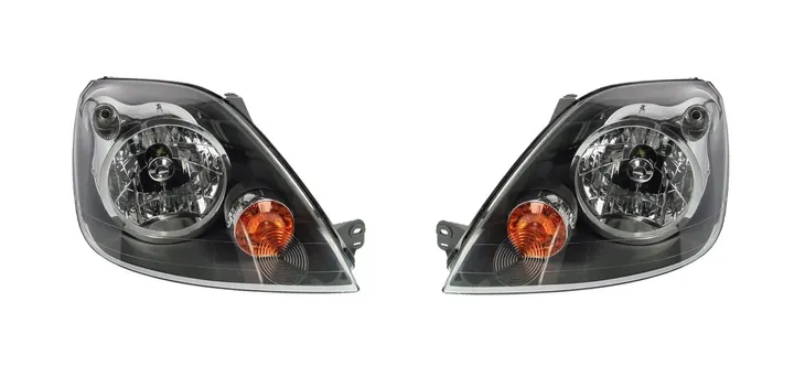 REFLEKTOR PRZÓD FORD FIESTA MK5 05-08 CZARNY KPL